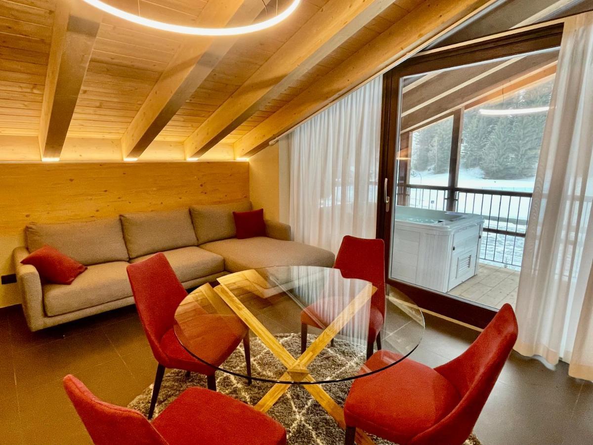 Nira Mountain Resort Futura Pradelle Bagian luar foto