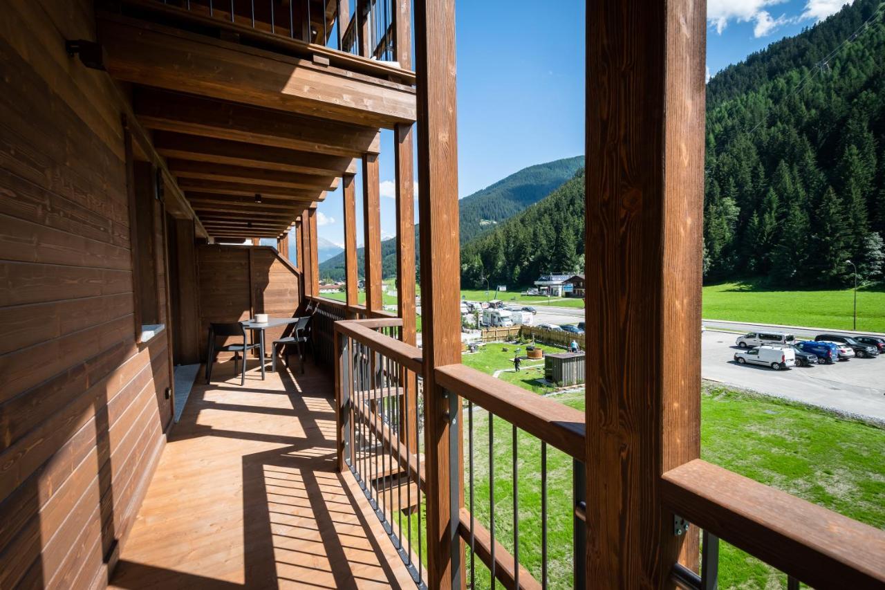 Nira Mountain Resort Futura Pradelle Bagian luar foto