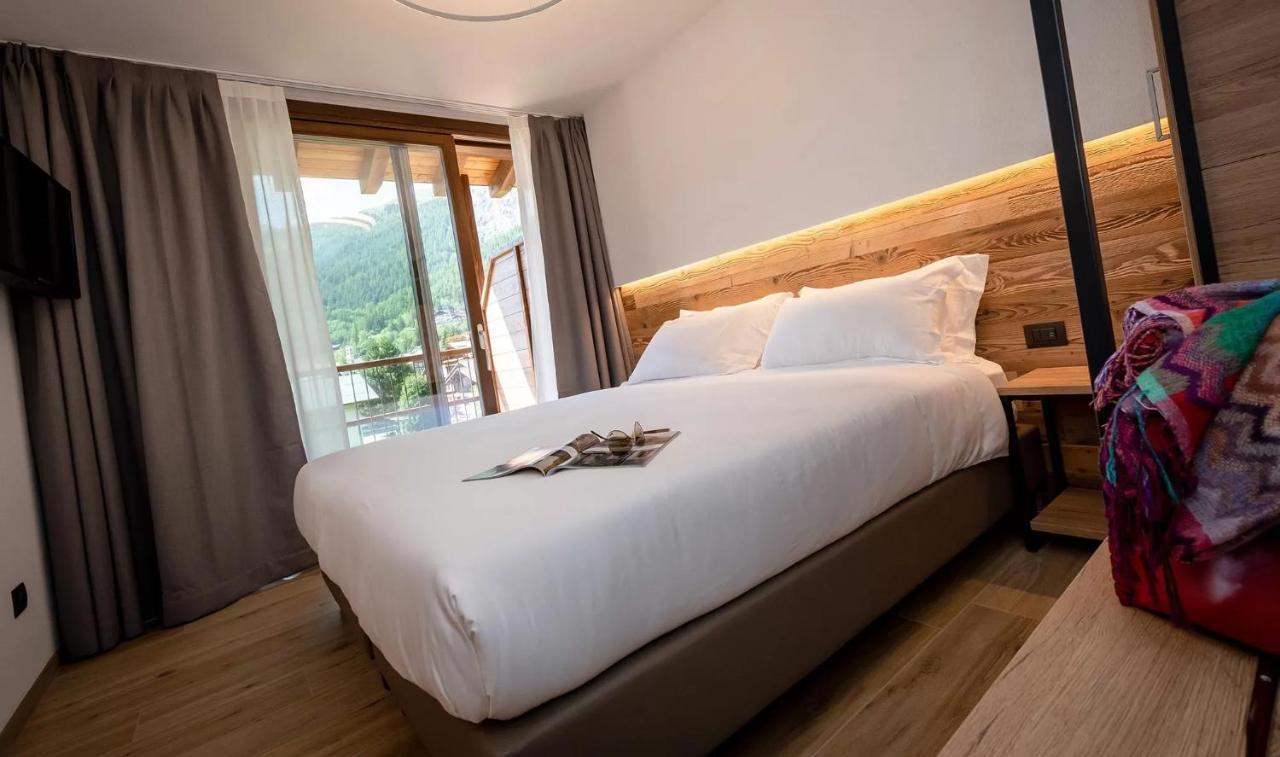 Nira Mountain Resort Futura Pradelle Bagian luar foto