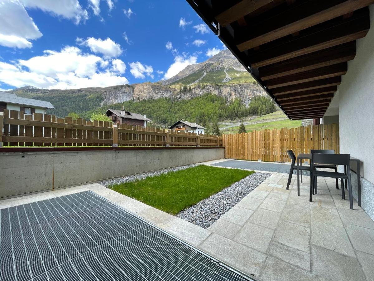 Nira Mountain Resort Futura Pradelle Bagian luar foto