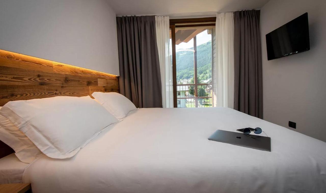 Nira Mountain Resort Futura Pradelle Bagian luar foto