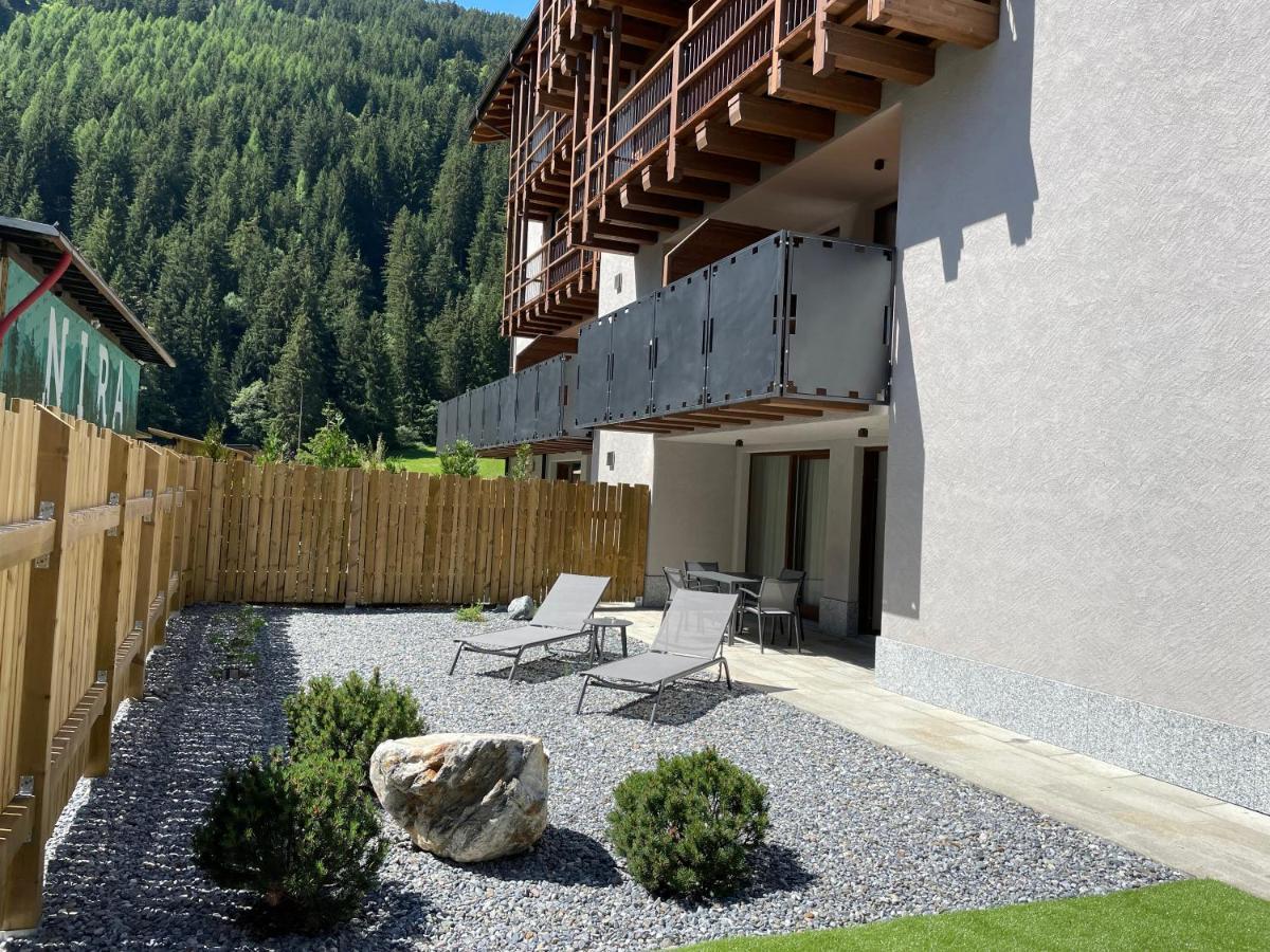 Nira Mountain Resort Futura Pradelle Bagian luar foto